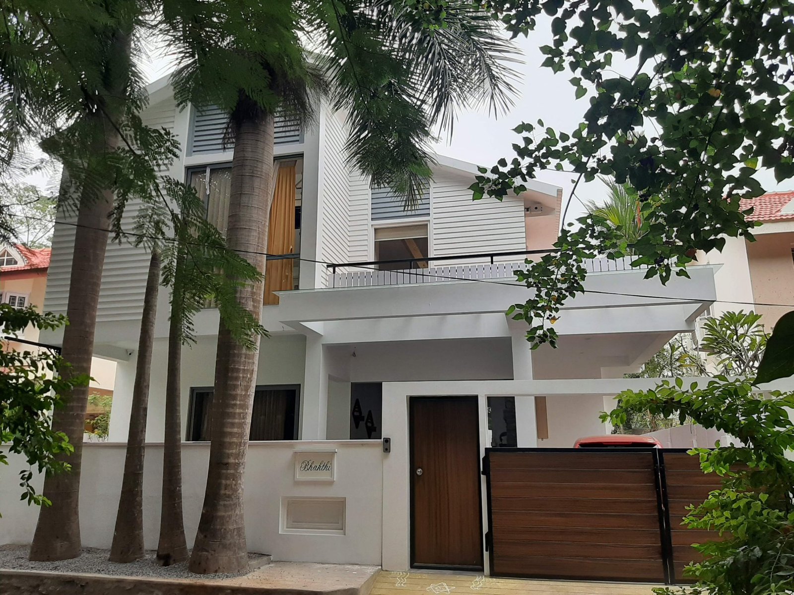 Villa Bhakthi After facade