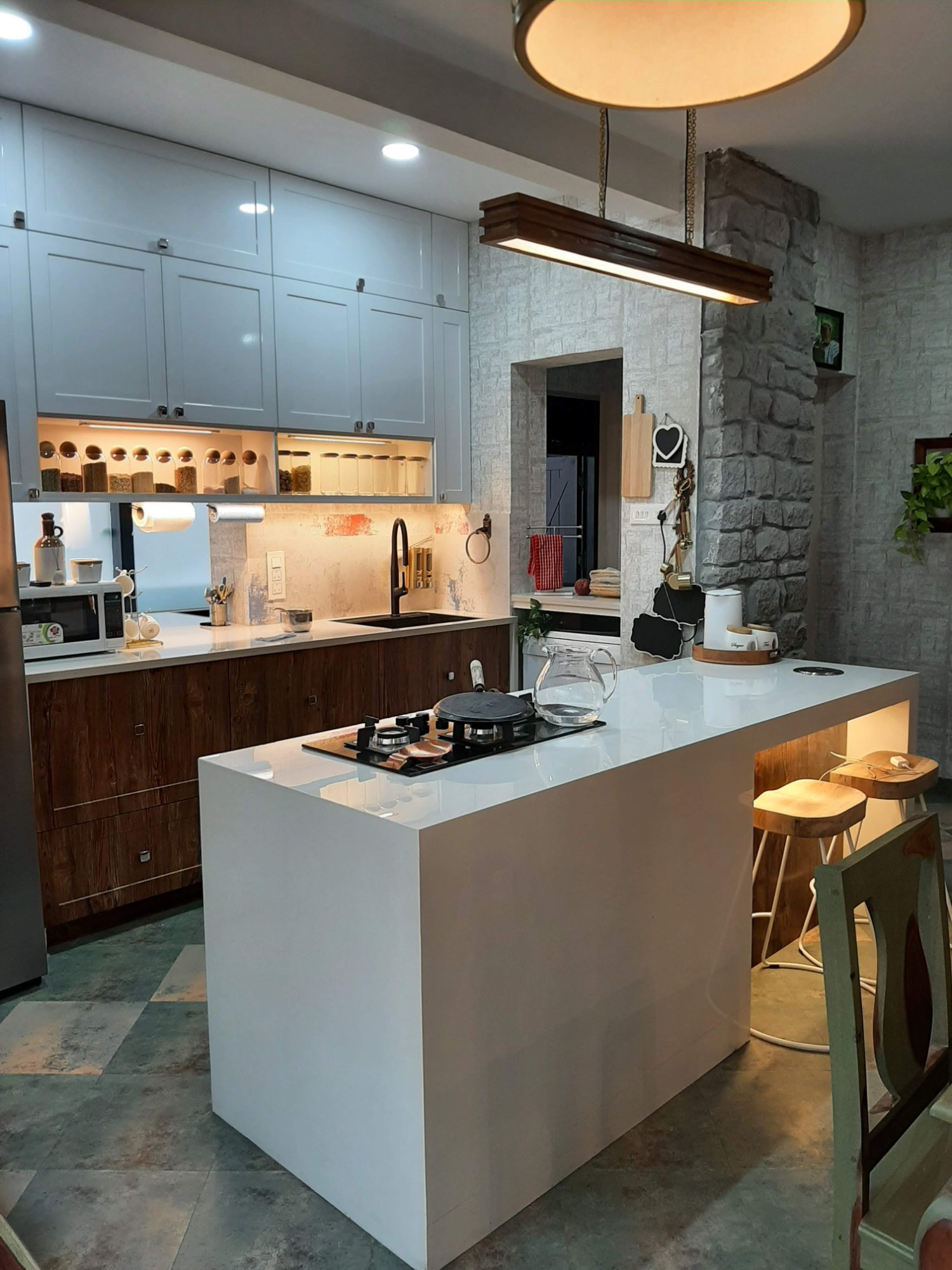 Kitchen full view